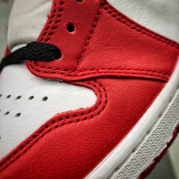 Réplica AIR JORDAN 1 RETRO HIGH OG 'CHICAGO' 2015 - Imagen 5