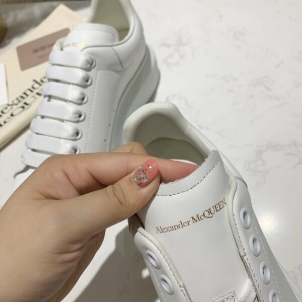 Réplica ALEXANDER  MCQUEEN BLANCAS - Imagen 3