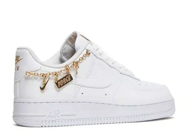 Réplica WMNS AIR FORCE 1 '07 LX 'LUCKY CHARMS' - Imagen 3