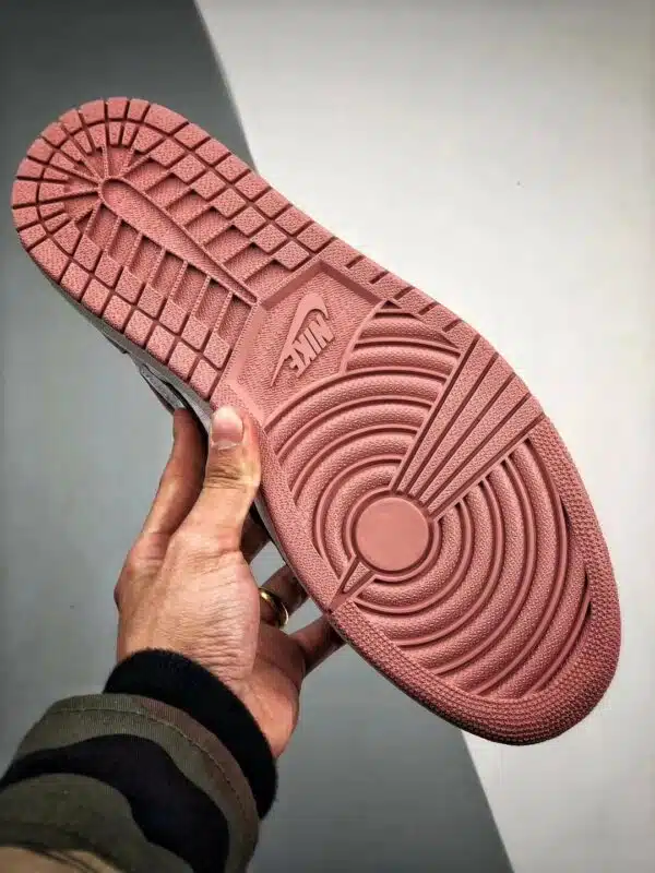 Réplica AIR JORDAN 1 RETRO HIGH OG NRG 'RUST PINK' - Imagen 2