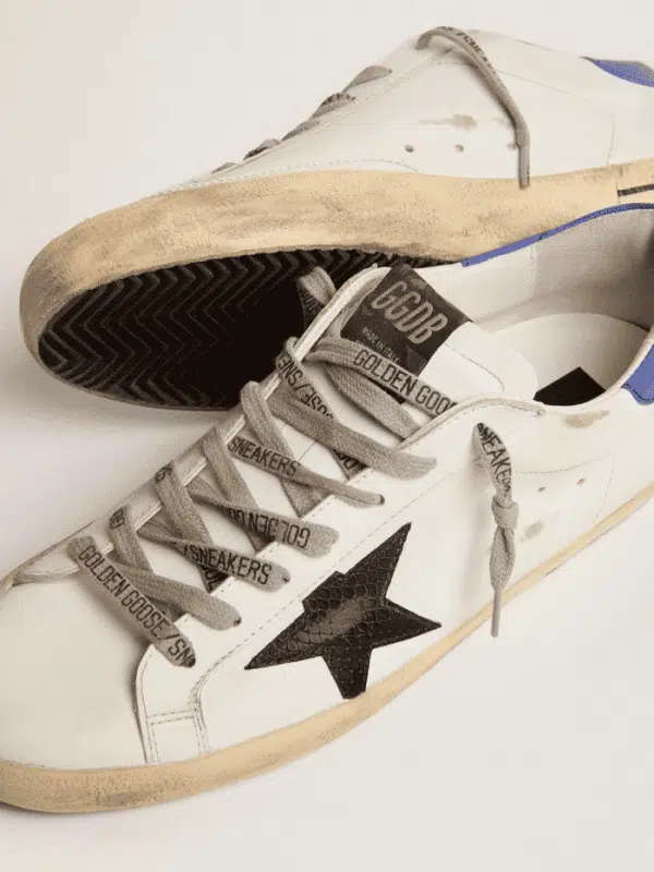 Réplica GOLDEN GOOSE  Super-Star sneakers with black snake-print leather star and blue leather heel tab - Imagen 4