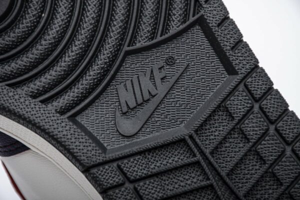 Réplica AIR JORDAN RETRO 1 LAKERS LA TO CHICAGO' - Imagen 6