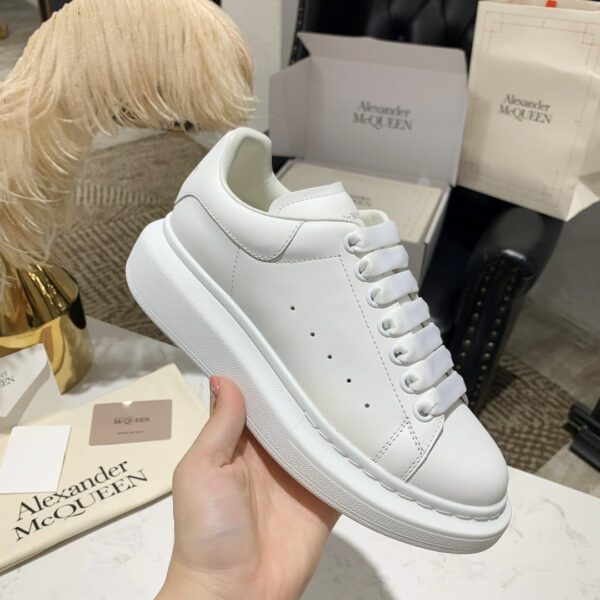 Réplica ALEXANDER  MCQUEEN BLANCAS - Imagen 6