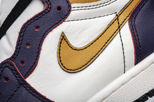 Réplica AIR JORDAN RETRO 1 LAKERS LA TO CHICAGO' - Imagen 4