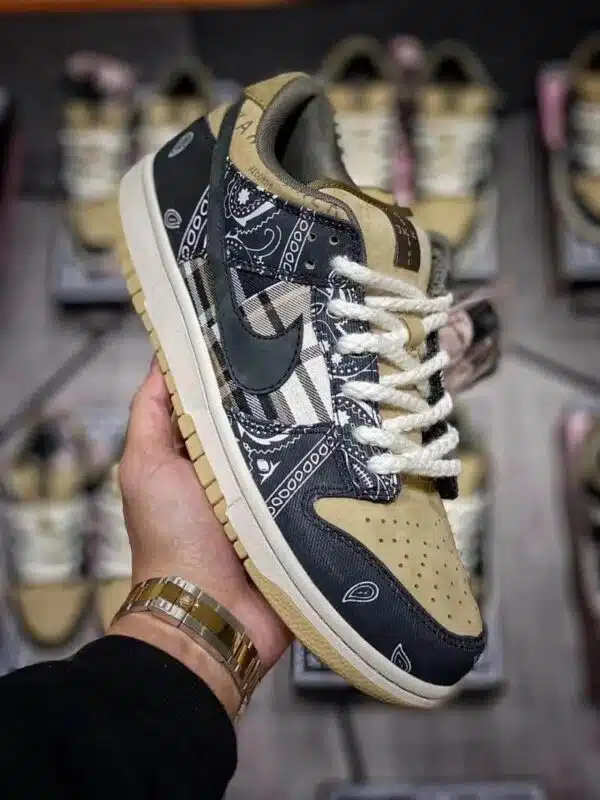 Réplica NIKE SB DUNK LOW TRAVIS SCOTT - Imagen 2