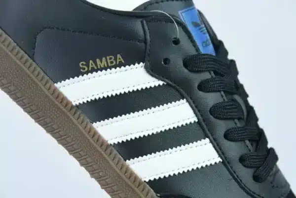 Réplica ADIDAS SAMBA ‘NEGRAS Y BLANCAS GUM’ - Imagen 3