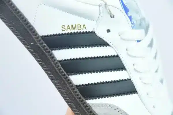 Réplica ADIDAS SAMBA ‘BLANCAS CORE NEGRAS’ - Imagen 3