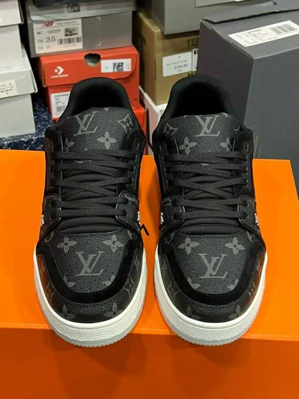 Réplica LOUIS VUITTON TRAINER MONOGRAM 'NEGRAS' - Imagen 6