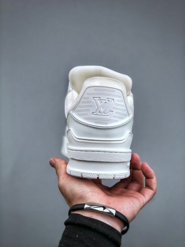 Réplica Louis Vuitton LV Trainer 'BLANCAS' - Imagen 4