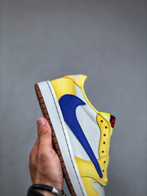 Réplica TRAVIS SCOTT X JORDAN RETRO 1 LOW ‘CANARY’ - Imagen 5