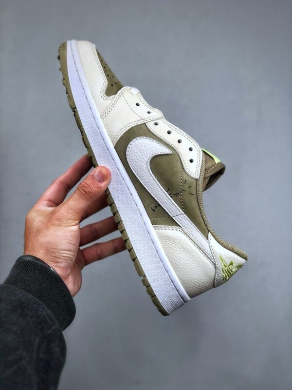 Réplica JORDAN 1 RETRO LOW GOLF TRAVIS SCOTT ‘NEUTRAL OLIVE’ - Imagen 9