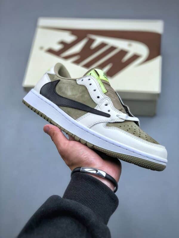 Réplica JORDAN 1 RETRO LOW GOLF TRAVIS SCOTT ‘NEUTRAL OLIVE’ - Imagen 10