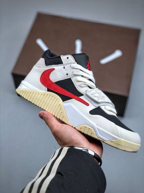 Réplica TRAVIS SCOTT X JORDAN JUMPMAN ‘UNIVERSITY RED’ - Imagen 11