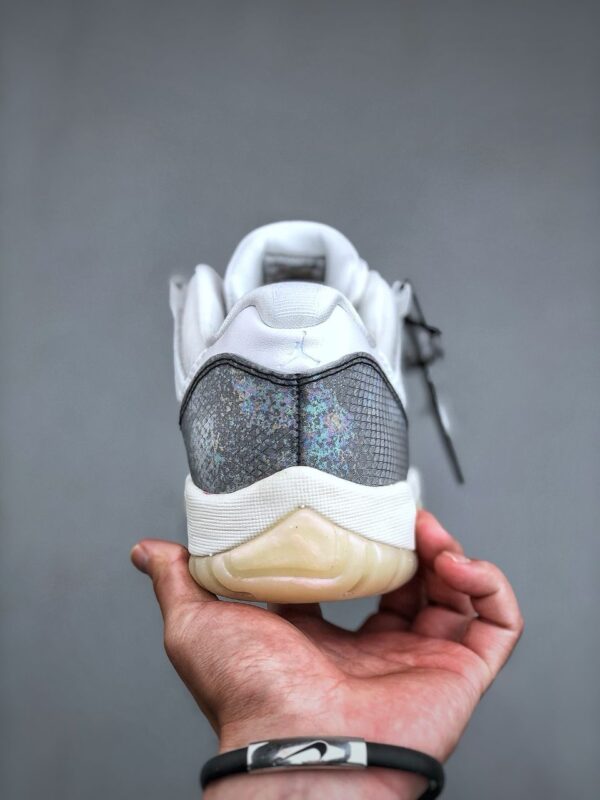 Réplica JORDAN 11 RETRO LOW 'YEAR OF THE SNAKE' - Imagen 8
