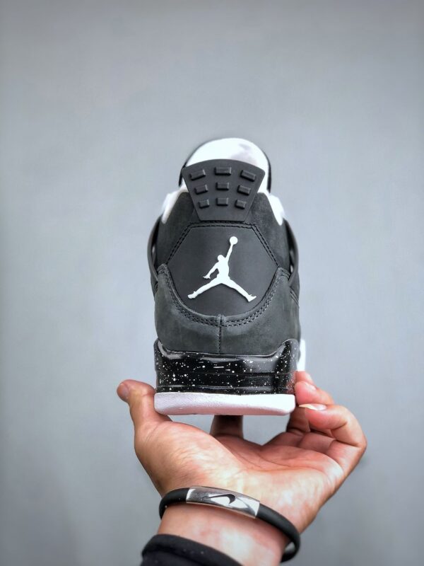 Réplica JORDAN 4 RETRO ‘FEAR’ (2024) - Imagen 4