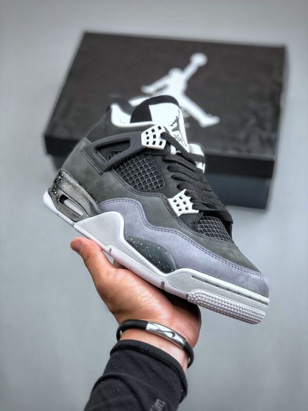 Réplica JORDAN 4 RETRO ‘FEAR’ (2024) - Imagen 9