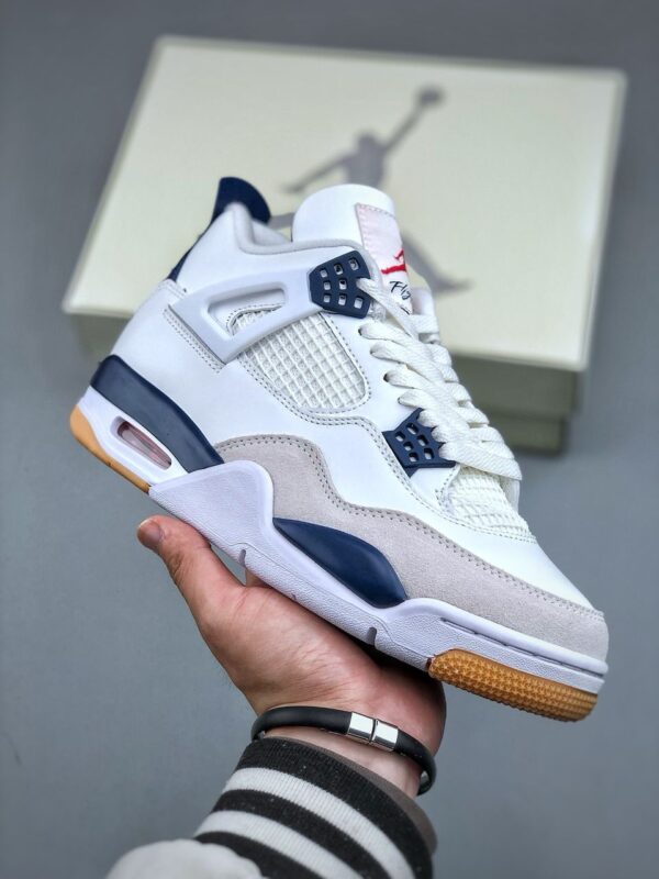 Réplica JORDAN 4 RETRO SB ‘NAVY’ - Imagen 9