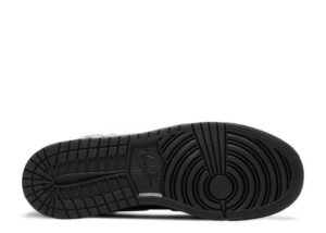  AIR JORDAN 1 RETRO HIGH OG 'BLACK METALLIC GOLD' - Imagen 4