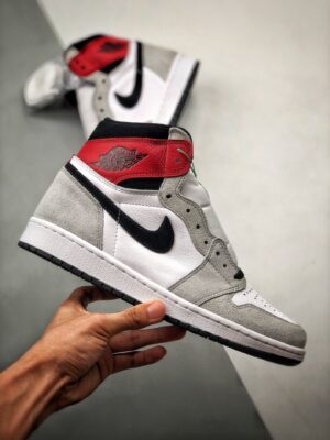  AIR JORDAN 1 RETRO HIGH OG 'SMOKE GREY' - Imagen 2