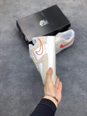  NIKE AIR FORCE 1 '07 'FIRST USE' - Imagen 7
