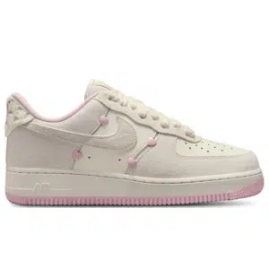 RÉPLICA AIR FORCE 1 LOW VALENTINE'S DAY (2025)