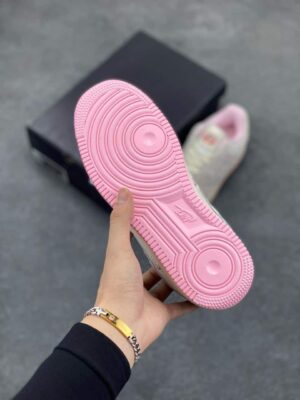  AIR FORCE 1 LOW VALENTINE'S DAY (2025) - Imagen 5