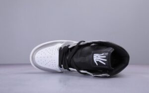 RÉPLICA AIR JORDAN 1 RETRO HIGH 'PASS THE TORCH' - Imagen 4