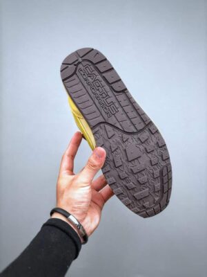  AIR MAX 1 TRAVIS SCOTT CACTUS JACK SATURN 'ORO' - Imagen 3