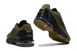  AIR MAX PLUS 3 'OLIVE' - Imagen 5