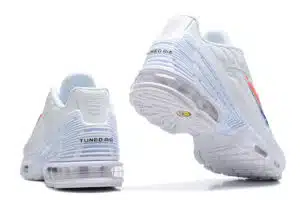 RÉPLICA AIR MAX PLUS 3 TUNED 'SWOOSH' - Imagen 3