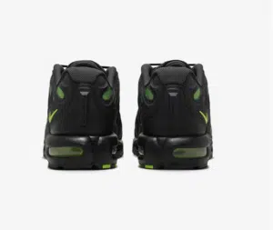  AIR MAX PLUS DRIFT 'BLACK VOLT' - Imagen 3