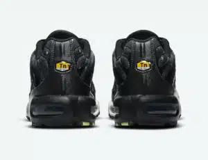  AIR MAX PLUS SE 'BLACK CHROME' - Imagen 2