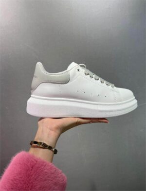  ALEXANDER MCQUEEN OVERSIZED 'BLANCAS Y GRISES' - Imagen 9