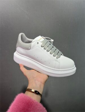  ALEXANDER MCQUEEN OVERSIZED 'BLANCAS Y GRISES' - Imagen 10