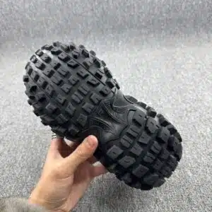  BALENCIAGA DEFENDER 'NEGRAS' - Imagen 3