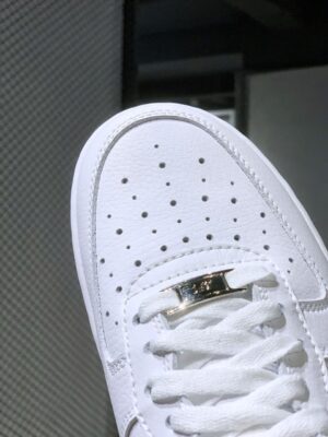  NOCTA X AIR FORCE 1 'CERTIFIED LOVER BOY' - Imagen 5