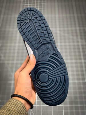  DUNK LOW 'GEORGETOWN' - Imagen 4