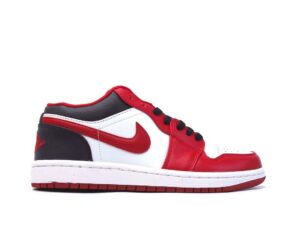  JORDAN 1 LOW BULLS - Imagen 7