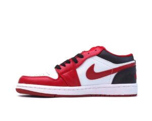  JORDAN 1 LOW BULLS - Imagen 6