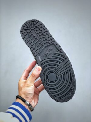  JORDAN 1 MID SE 'PANDA ELEPHANT' - Imagen 3