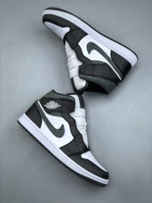  JORDAN 1 MID SE 'PANDA ELEPHANT' - Imagen 2