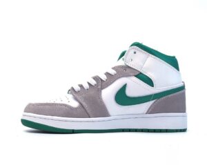  JORDAN 1 MID SE WHITE PINE GREEN SMOKE GREY - Imagen 6