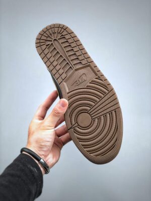 RÉPLICA JORDAN 1 RETRO HIGH OG 'PALOMINO' - Imagen 3