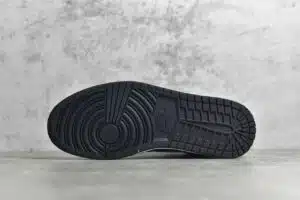 RÉPLICA JORDAN 1 RETRO HIGH SHADOW - Imagen 3