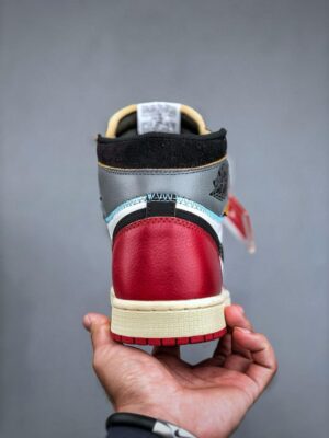 RÉPLICA JORDAN 1 RETRO HIGH 'UNION LA CHICAGO' SHADOW - Imagen 4
