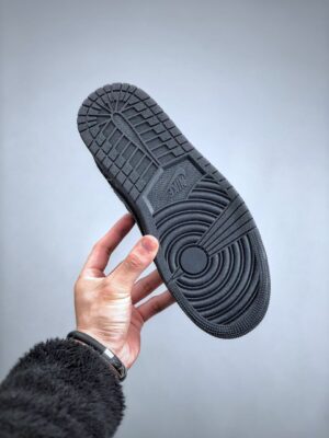  JORDAN 1 RETRO LOW "TRAVIS SCOTT BLACK PHANTOM" - Imagen 3