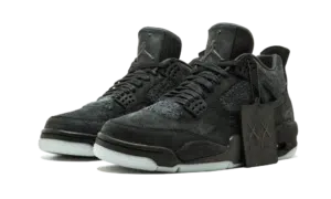 RÉPLICA JORDAN 4 RETRO KAWS 'BLACK' - Imagen 3