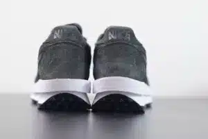  LD WAFFLE SACAI NYLON 'BLACK' - Imagen 2