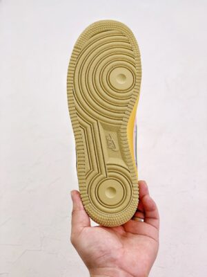  NIKE AIR FORCE 1 '07 "FEEL FREE, LET'S TALK" - Imagen 8