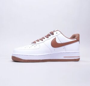  NIKE AIR FORCE 1 LOW PECAN - Imagen 6